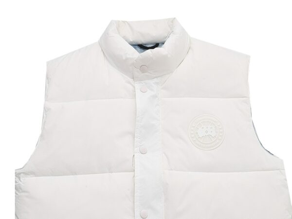 CANADA GOOSE WHITE VEST – CN33 - Image 9
