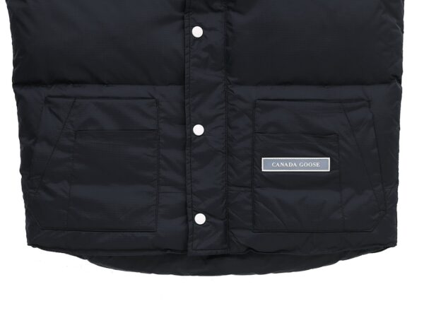 CANADA GOOSE VEST NATURE BLACK – CN32 - Image 6