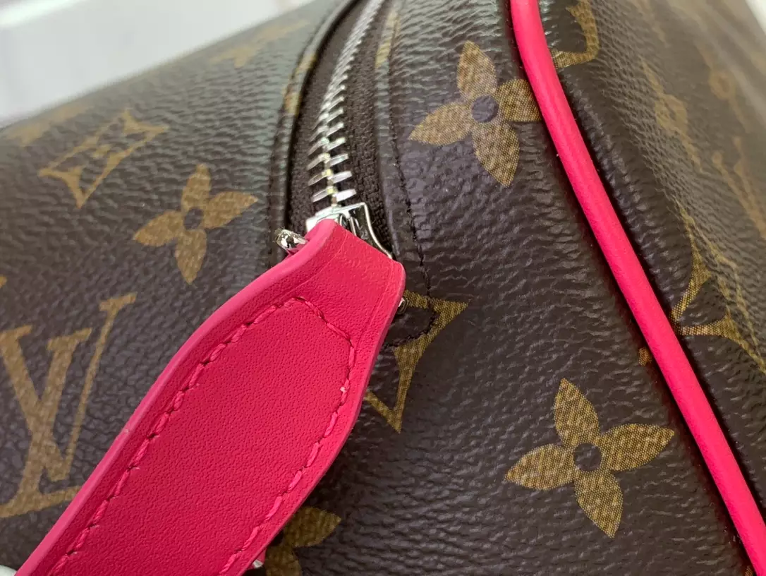 Louis Vuitton Dopp Kit Borneo Pink Monogram Macassar Canvas Bag - LW142 - Image 5