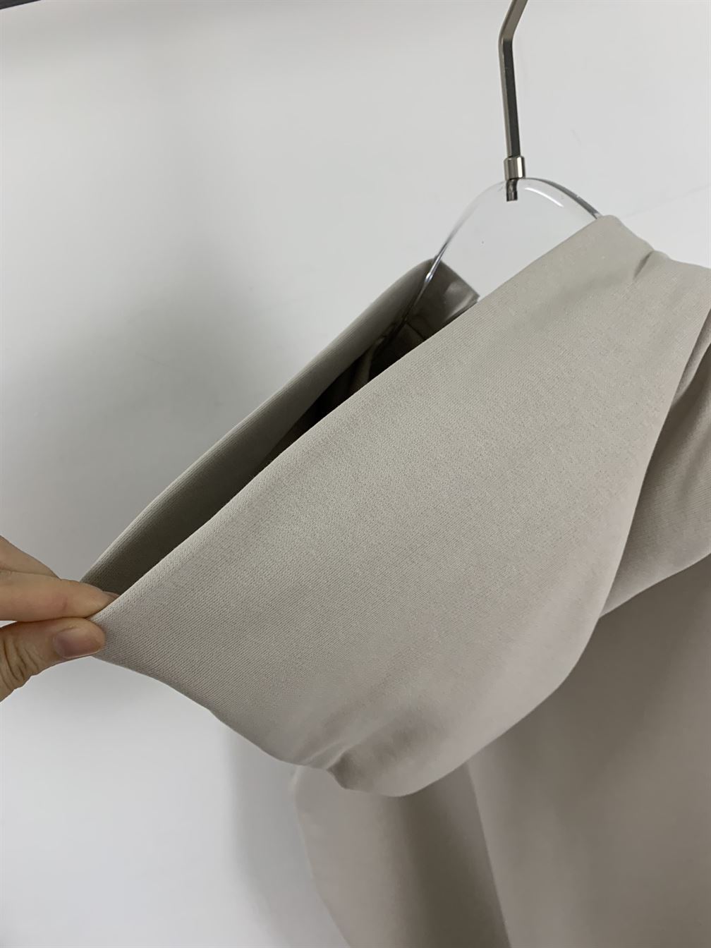 BALENCIAGA HOODIE – BH017 - Image 8