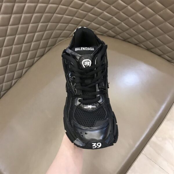 BALENCIAGA RUNNER SNEAKERS IN BLACK – BLA007 - Image 3