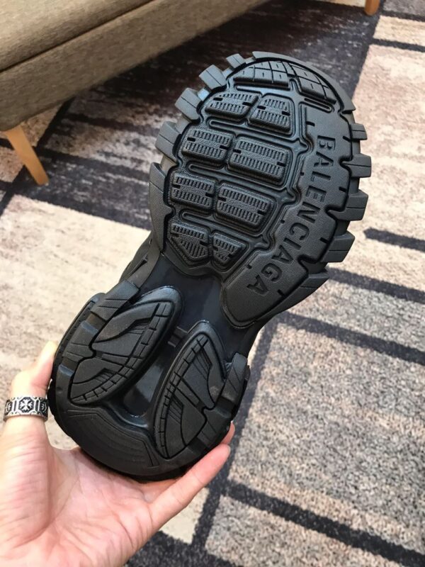 BALENCIAGA TRACK 3.0 SNEAKERS FULL BLACK – BLA004 - Image 7