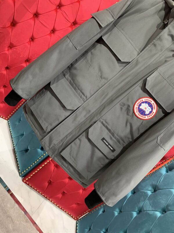 CANADA GOOSE EXPEDITION PARKA FUSION FIT HERITAGE – CN06 - Image 6