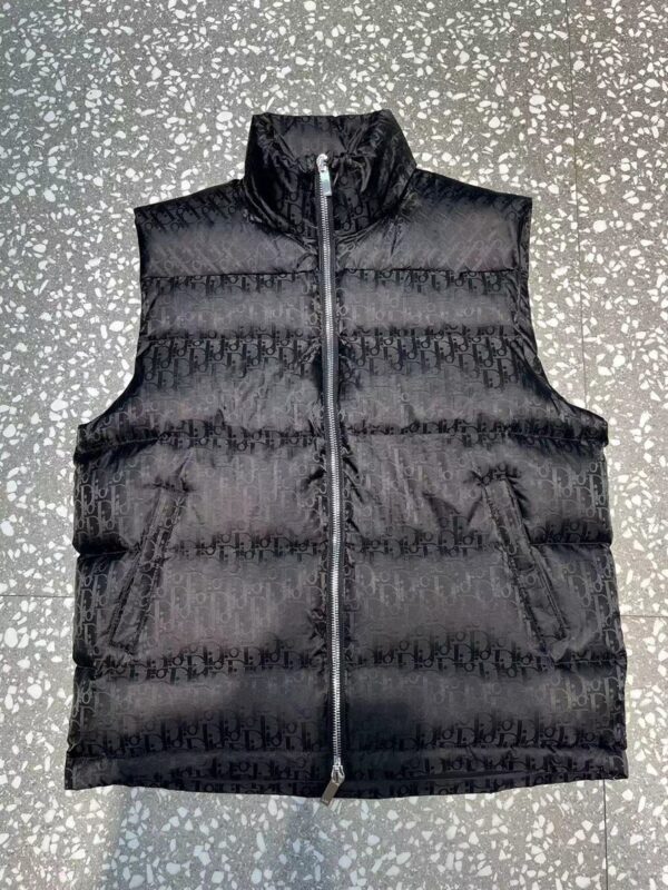 DIOR OBLIQUE SLEEVELESS DOWN JACKET – DRC012 - Image 4