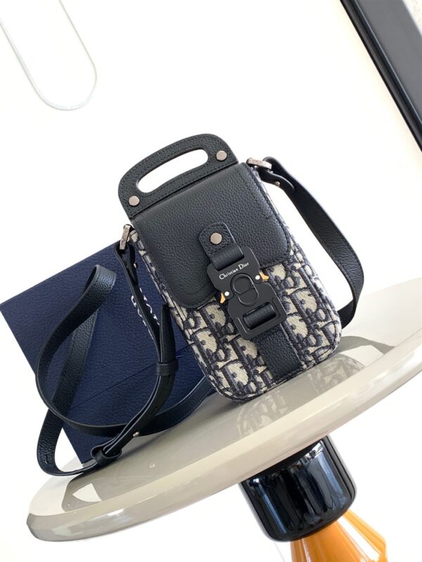 DIOR SADDLE VERTICAL POUCH WITH STRAP - DIO048 - Image 2