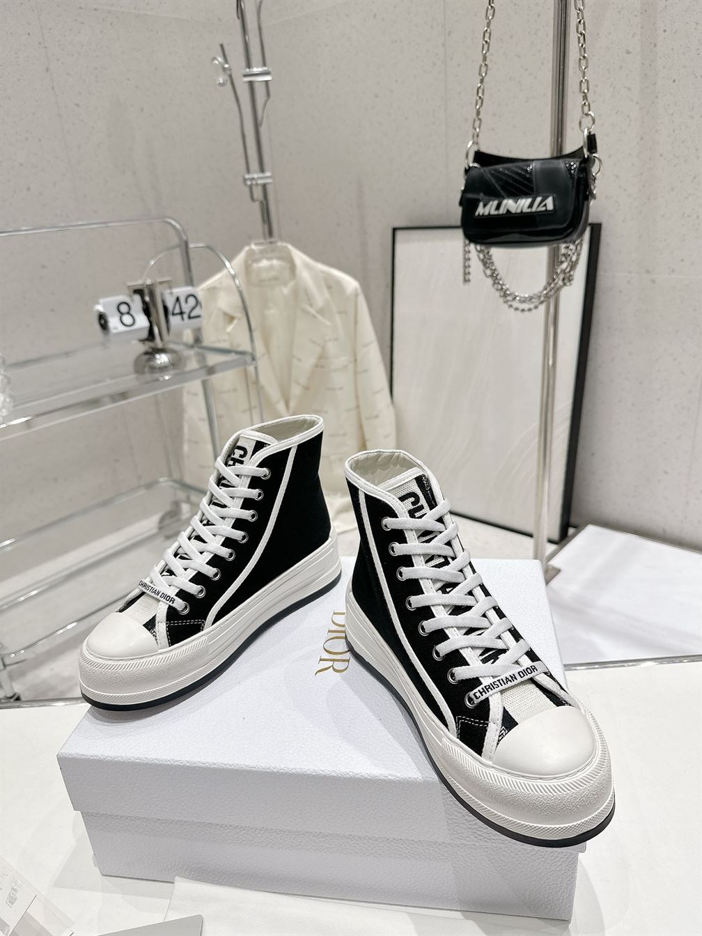 DIOR WALK'N'DIOR HIGH-TOP PLATFORM SNEAKER – DO117 - Image 4