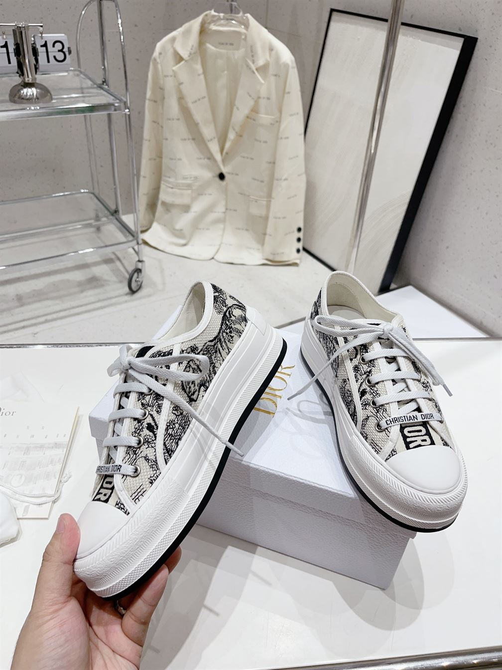 DIOR WALK'N'DIOR PLATFORM SNEAKER – DO113 - Image 4