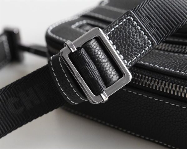 DIOR X PETER DOIG SAFFARI MESSENGER BAG - DIO022 - Image 6