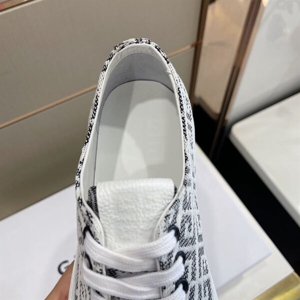 GIVENCHY CITY SNEAKERS IN 4G JACQUARD – GVC015 - Image 6