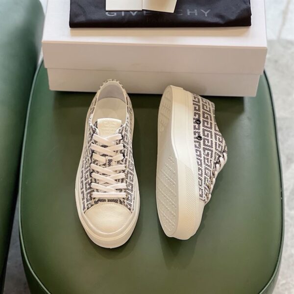GIVENCHY CITY SNEAKERS IN 4G JACQUARD – GVC015 - Image 3