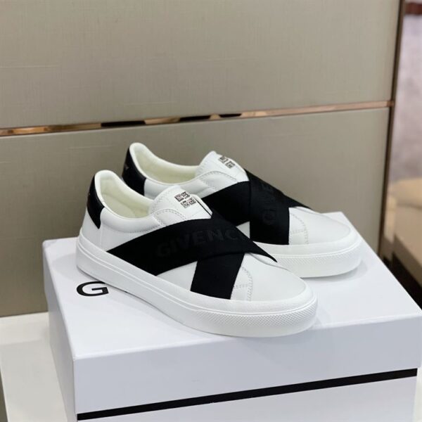 GIVENCHY CITY SPORT SNEAKERS IN LEATHER WITH DOUBLE WEBBING STRAP – GVC008 - Image 2