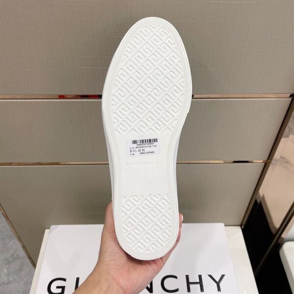GIVENCHY CITY SPORT SNEAKERS IN LEATHER WITH DOUBLE WEBBING STRAP – GVC008 - Image 8
