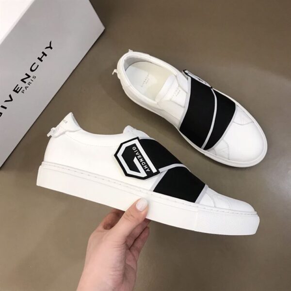 GIVENCHY ELASTICATED LOGO STRAP SNEAKERS – GVC004 - Image 4