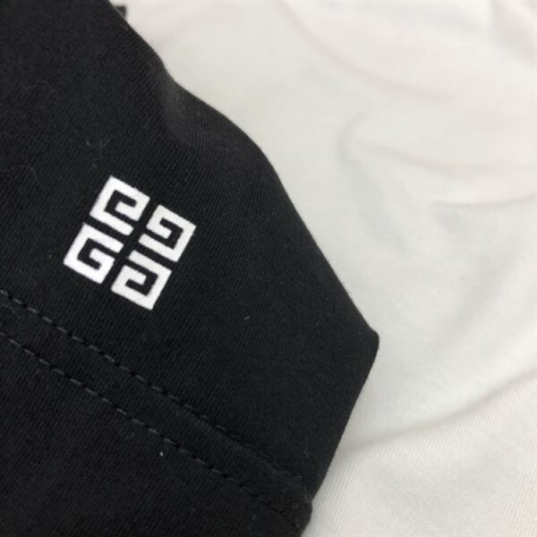 GIVENCHY REVERSE OVERSIZED T-SHIRT IN BLACK – GTS008 - Image 7