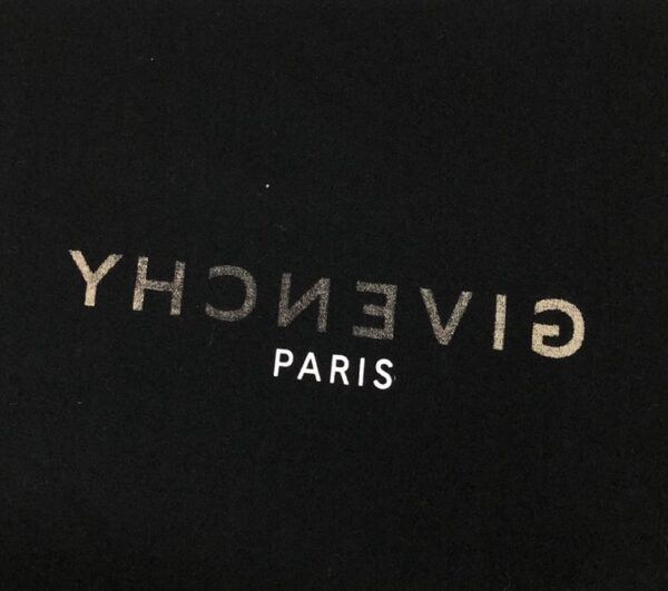 GIVENCHY REVERSE OVERSIZED T-SHIRT IN BLACK – GTS008 - Image 8