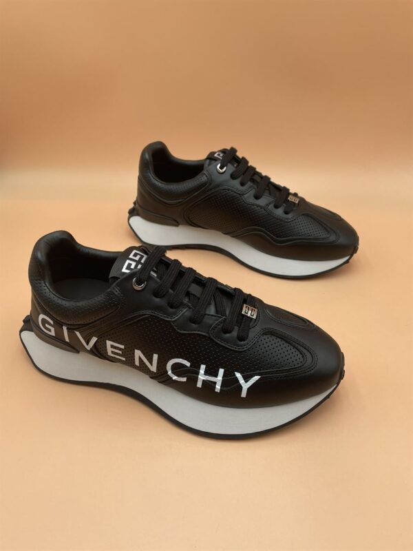 GIVENCHY RUNNER SNEAKERS IN PERFORATED LEATHER – GVC003 - Image 7