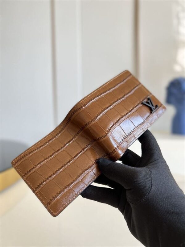LOUIS VUITTON ALLIGATOR LEATHER MULTIPLE WALLET IN BROWN - WLV030 - Image 2
