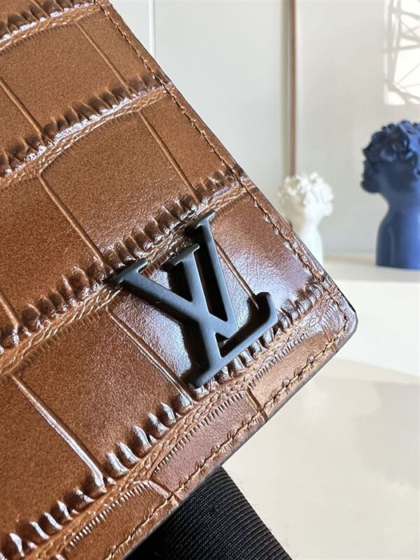 LOUIS VUITTON ALLIGATOR LEATHER MULTIPLE WALLET IN BROWN - WLV030 - Image 4