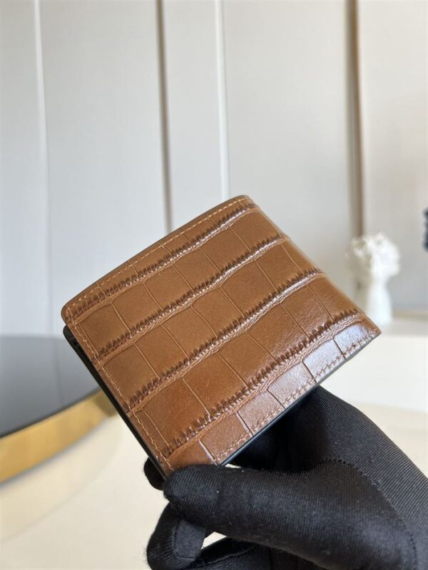 LOUIS VUITTON ALLIGATOR LEATHER MULTIPLE WALLET IN BROWN - WLV030 - Image 5