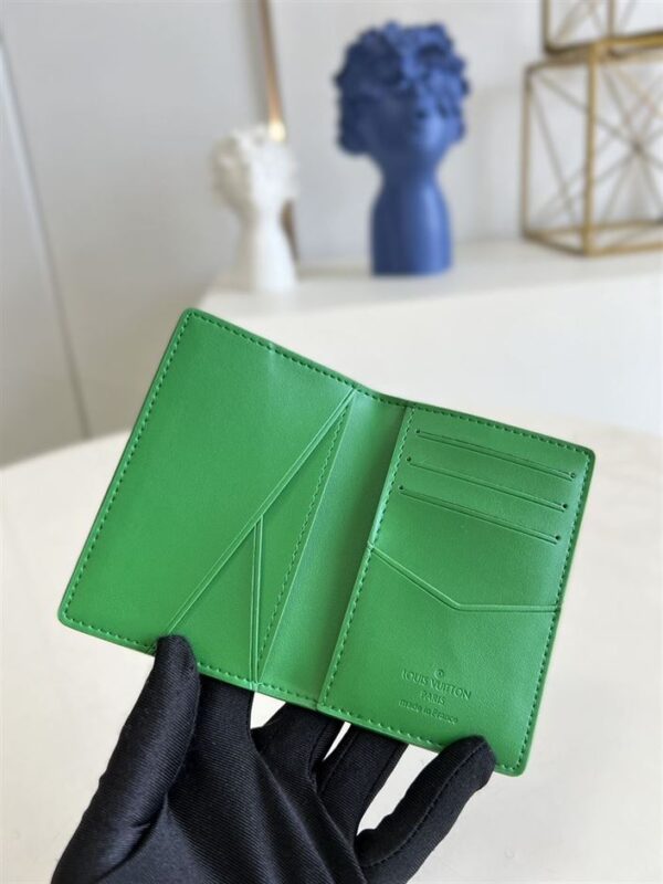 LOUIS VUITTON POCKET ORGANIZER IN GREEN MONOGRAM TAURILLON - WLV037 - Image 5