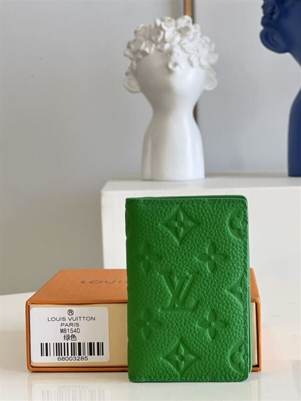 LOUIS VUITTON POCKET ORGANIZER IN GREEN MONOGRAM TAURILLON - WLV037