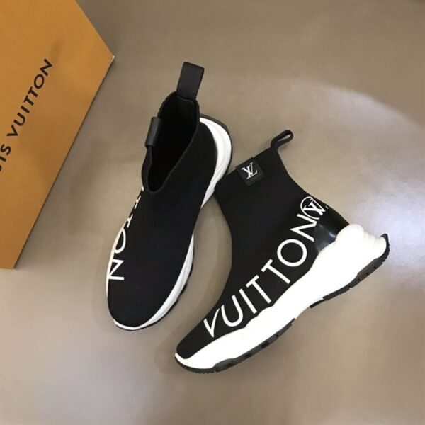 LOUIS VUITTON RUN 55 SNEAKER BOOT IN BLACK – LVS086 - Image 3