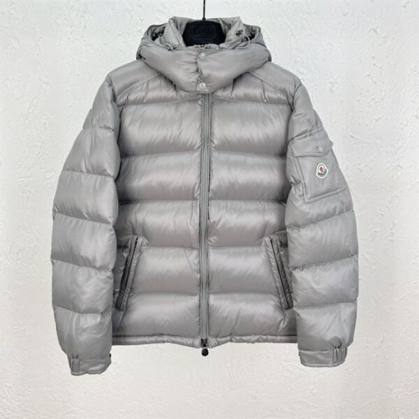 MONCLER MAYA SHORT DOWN JACKET – MC059