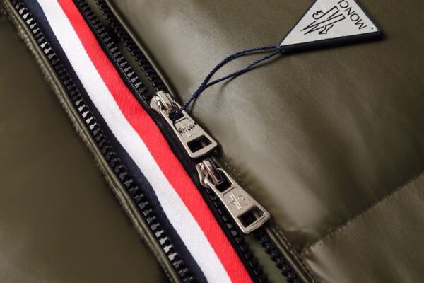 MONCLER MONTBELIARD SHORT DOWN JACKET BROWN – MC104 - Image 5